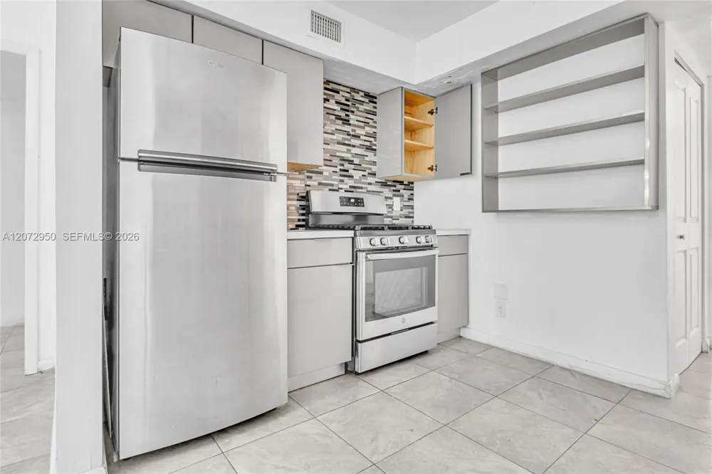 7407 Big Cypress Dr Miami Lakes, FL 33014