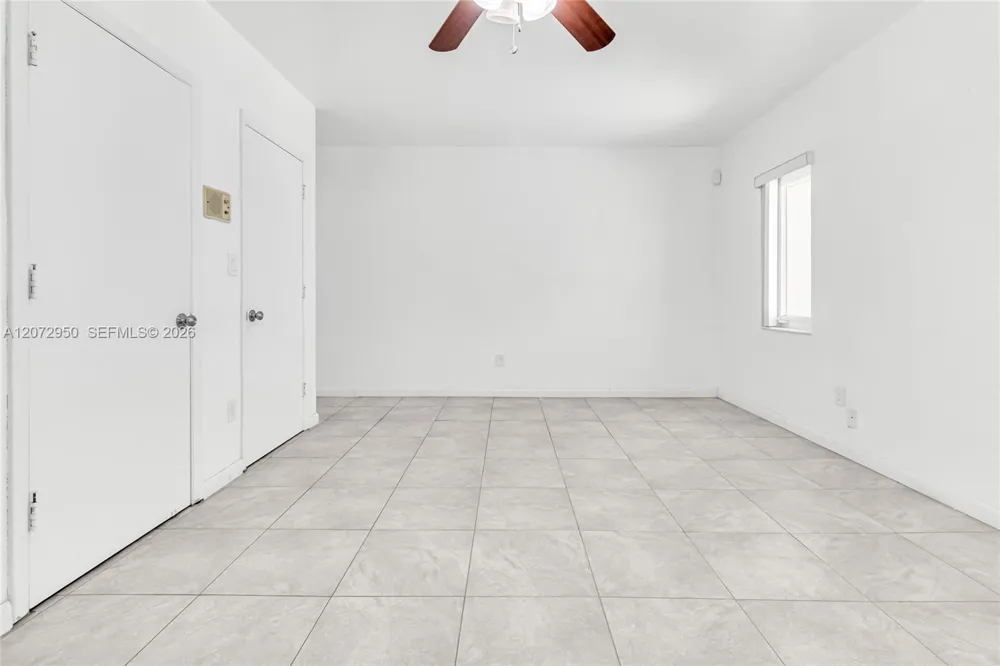 7407 Big Cypress Dr Miami Lakes, FL 33014