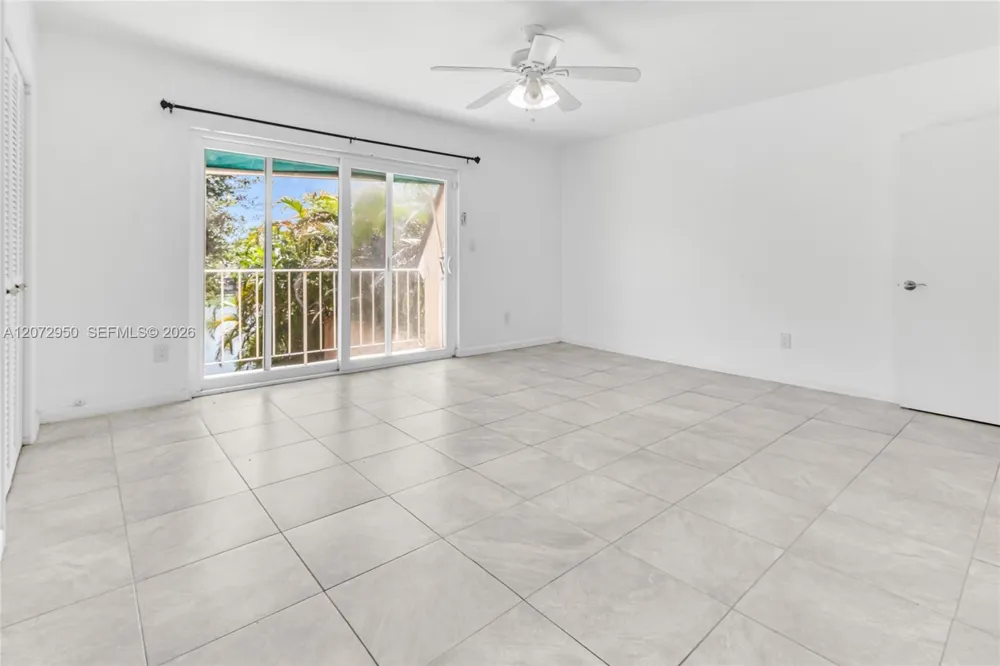 7407 Big Cypress Dr Miami Lakes, FL 33014
