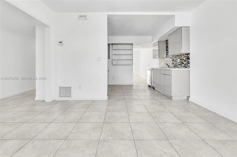 7407 Big Cypress Dr Miami Lakes, FL 33014
