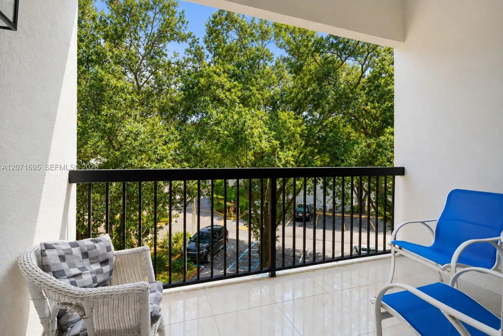 6276 NW 186th ST #305 Hialeah, FL 33015