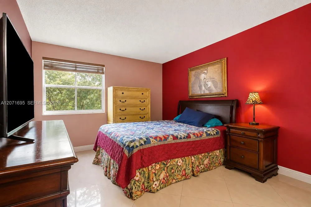 6276 NW 186th ST #305 Hialeah, FL 33015