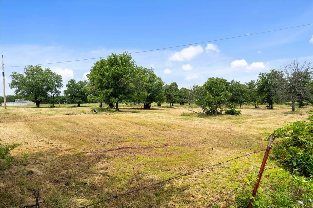 10865 E 258th Street S Porum, OK 74455