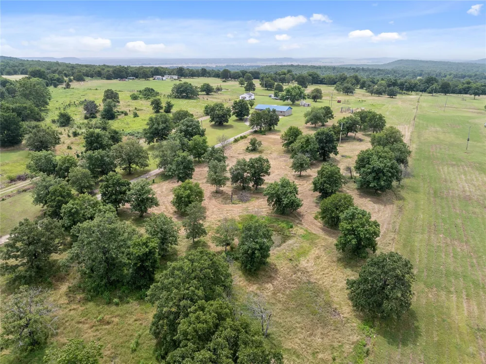 10865 E 258th Street S Porum, OK 74455