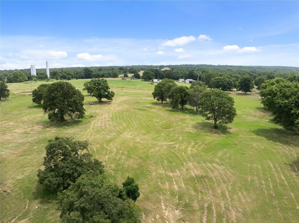 10865 E 258th Street S Porum, OK 74455
