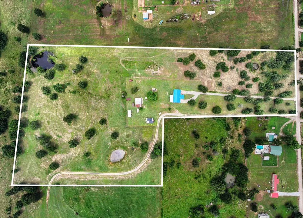 10865 E 258th Street S Porum, OK 74455