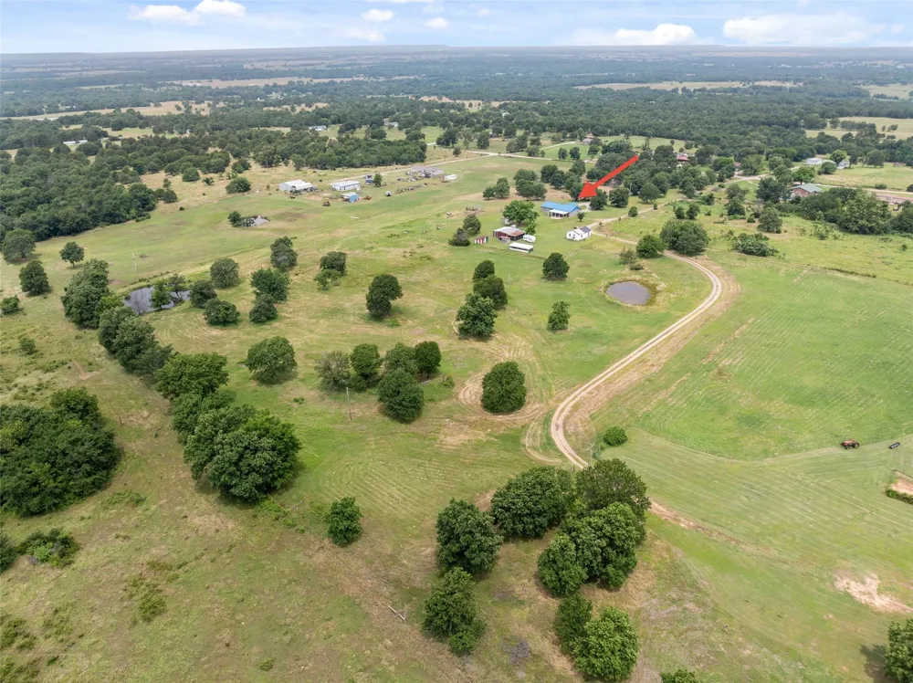 10865 E 258th Street S Porum, OK 74455