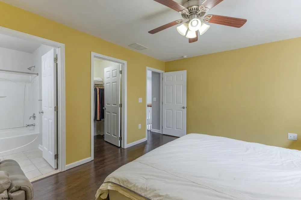 800 Curran Ct Galloway Township, NJ 08205