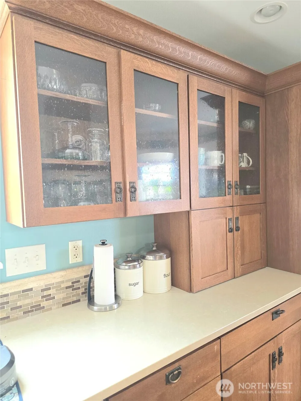 620 State RT 101 Chinook, WA 98614