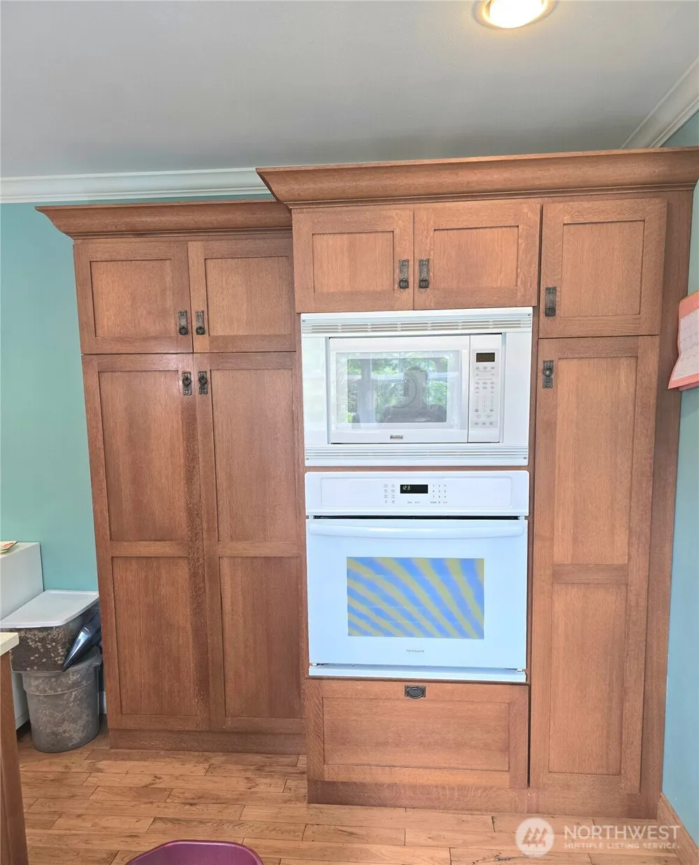 620 State RT 101 Chinook, WA 98614