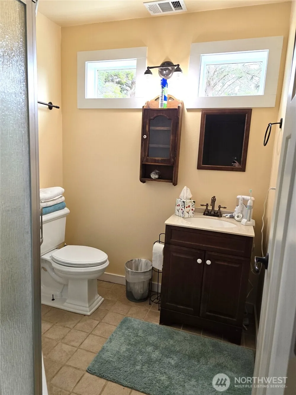 620 State RT 101 Chinook, WA 98614