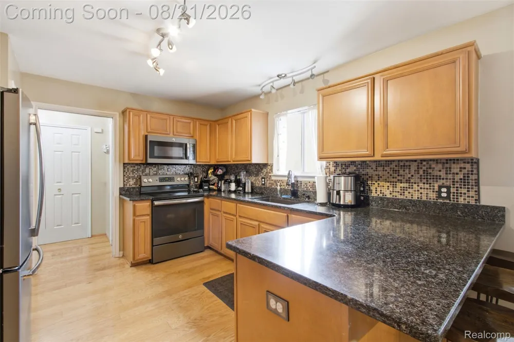 15770 E 14 Mile Road Fraser City, MI 48026