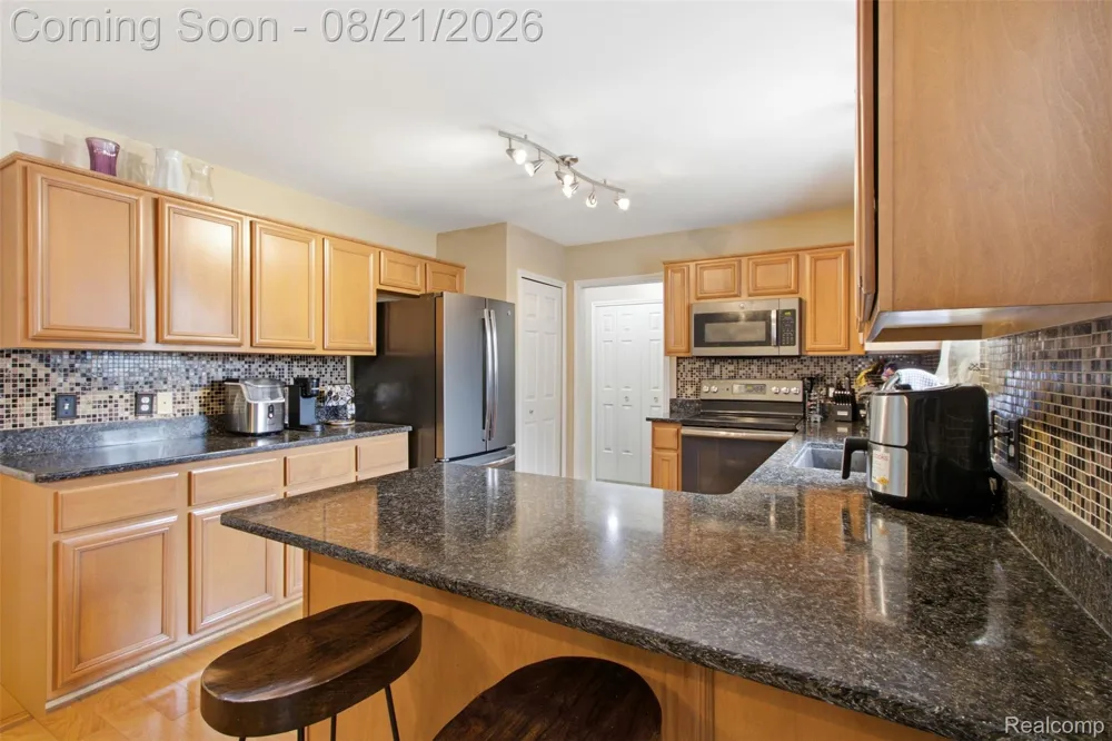 15770 E 14 Mile Road Fraser City, MI 48026