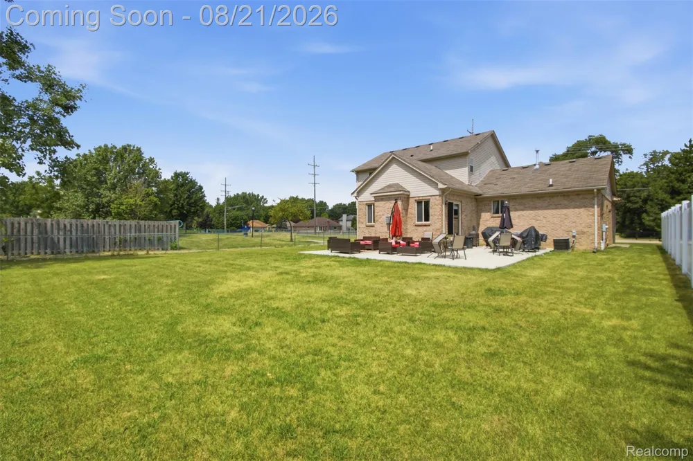 15770 E 14 Mile Road Fraser City, MI 48026