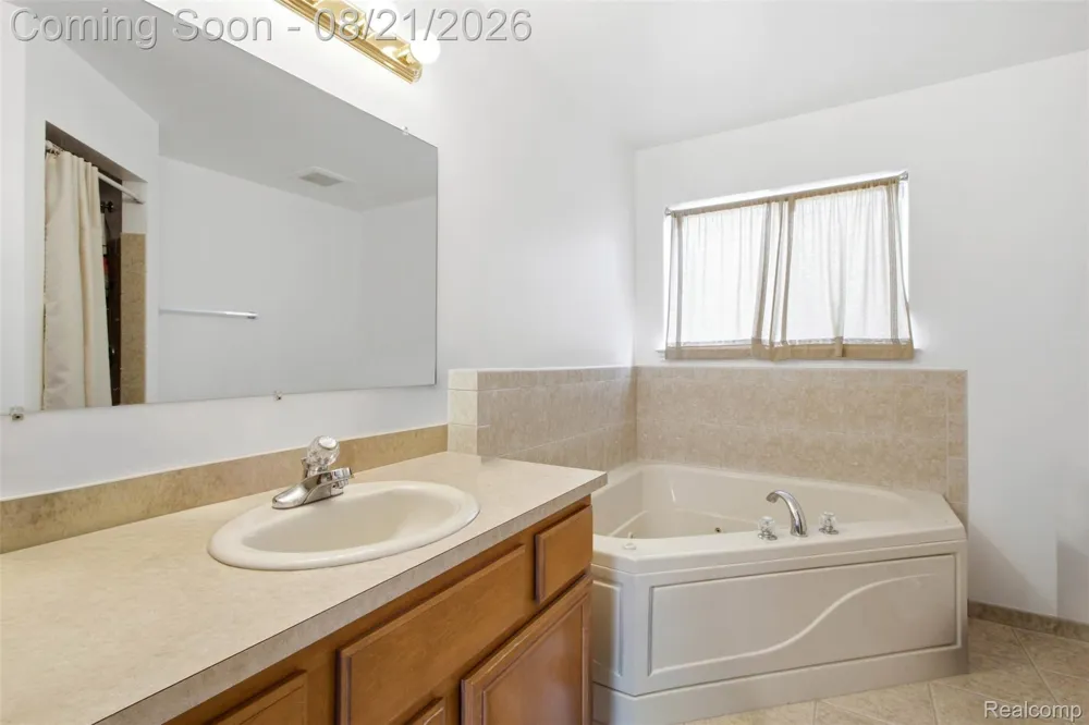 15770 E 14 Mile Road Fraser City, MI 48026