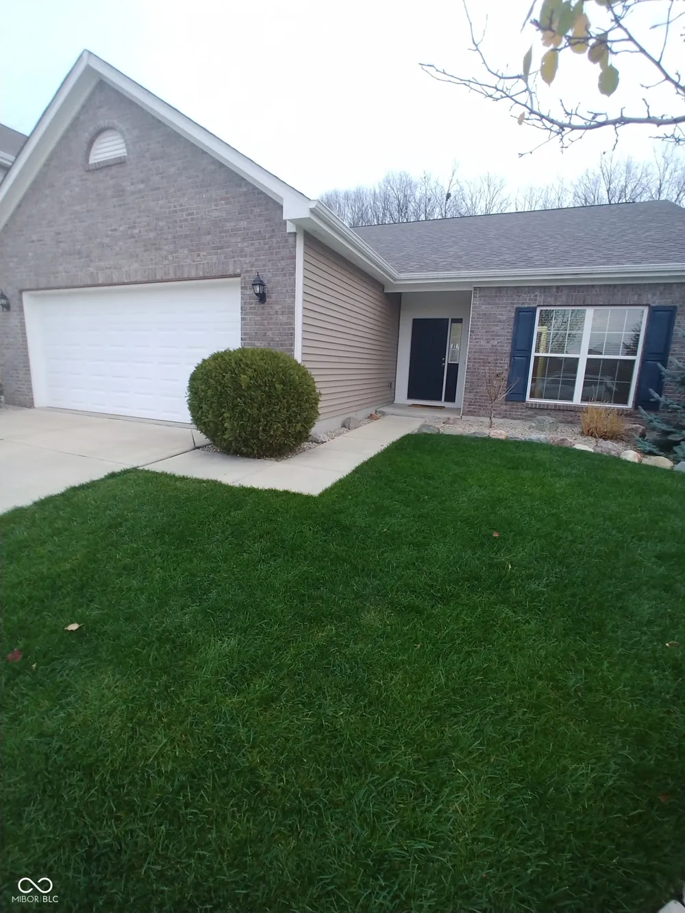 17337 Retford Drive Westfield, IN 46074