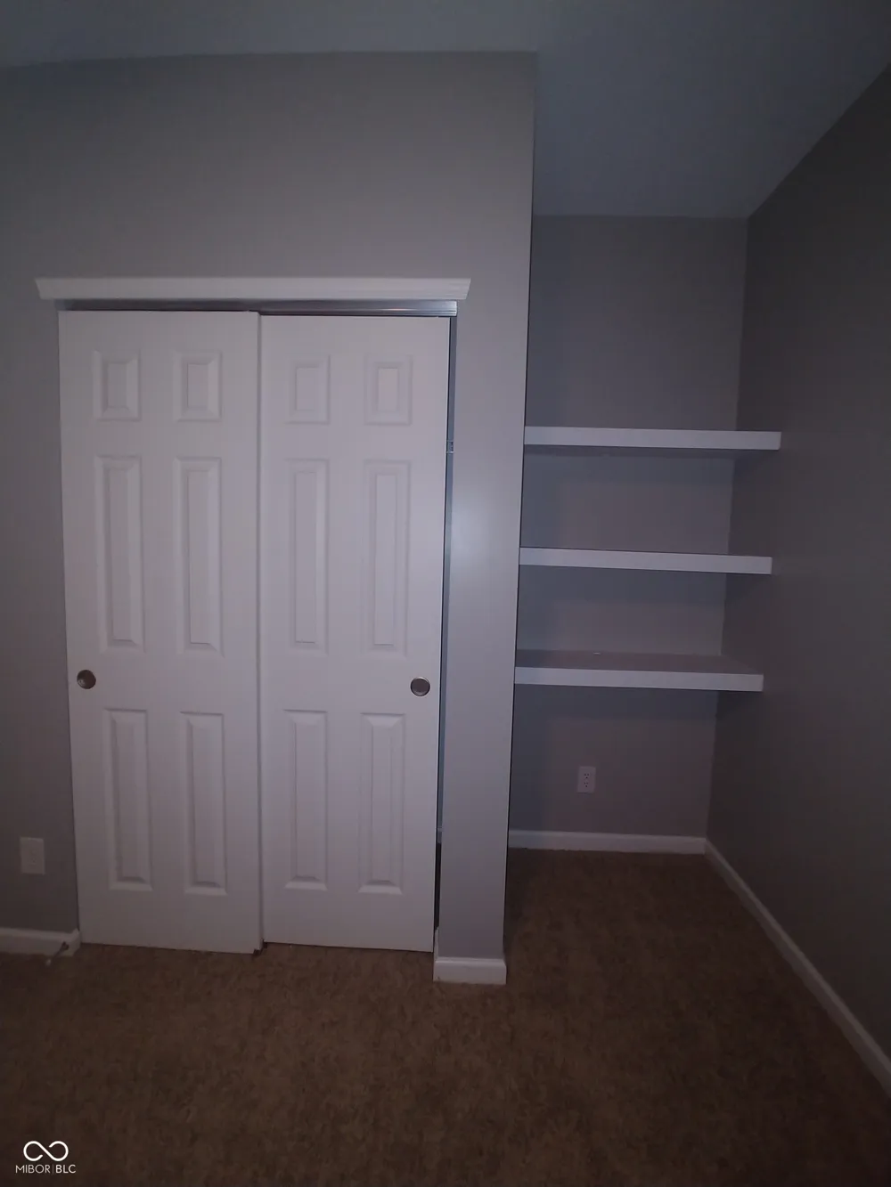 17337 Retford Drive Westfield, IN 46074