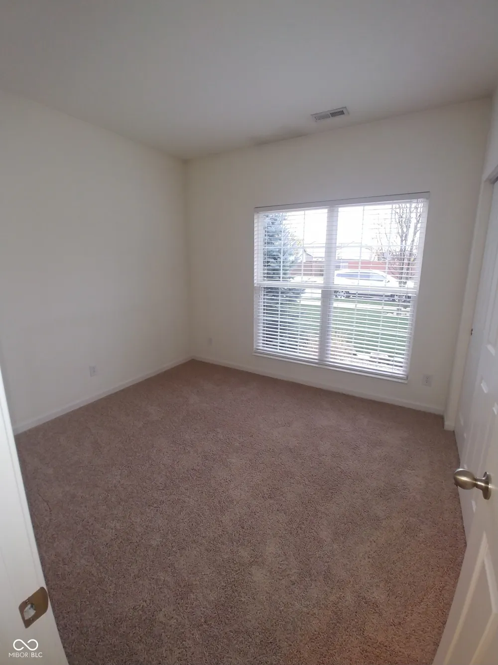 17337 Retford Drive Westfield, IN 46074