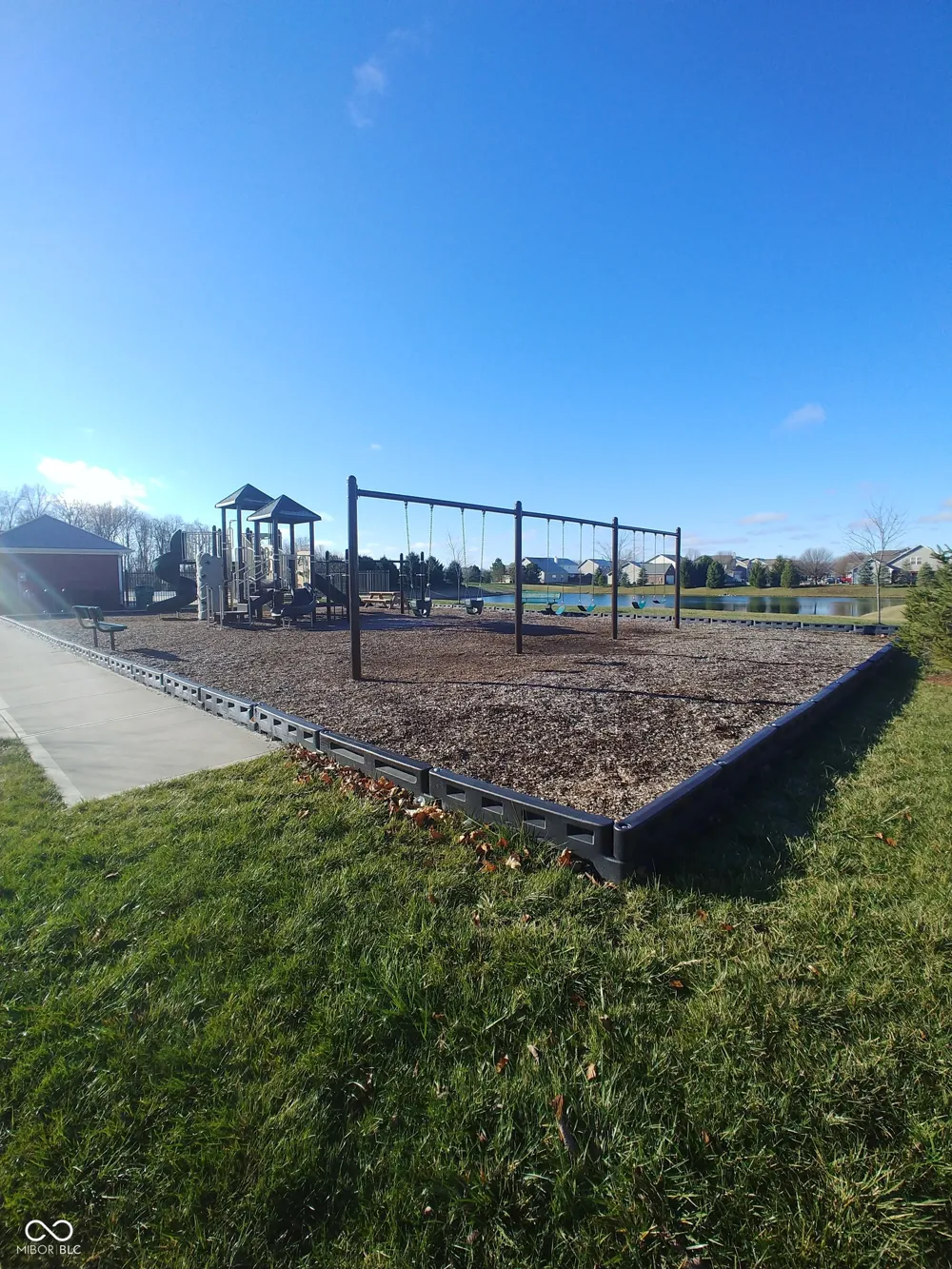 17337 Retford Drive Westfield, IN 46074