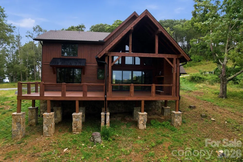 761 Foxfire Drive Banner Elk, NC 28604