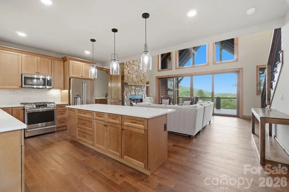 761 Foxfire Drive Banner Elk, NC 28604