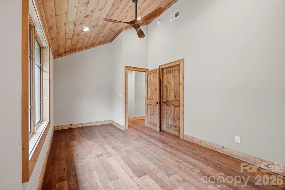 761 Foxfire Drive Banner Elk, NC 28604
