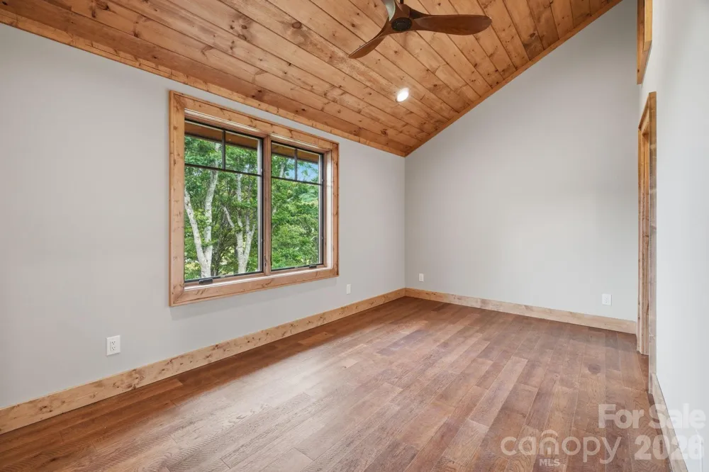 761 Foxfire Drive Banner Elk, NC 28604