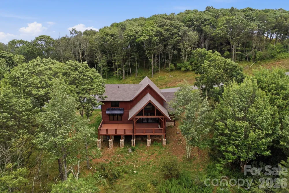 761 Foxfire Drive Banner Elk, NC 28604