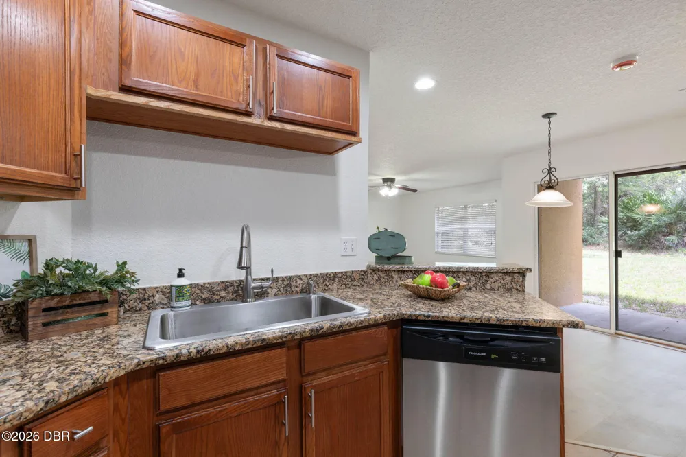 4600 E Moody Boulevard #7H Bunnell, FL 32110