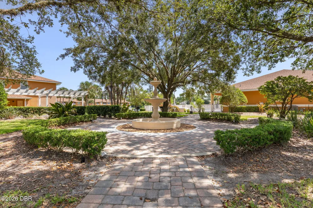 4600 E Moody Boulevard #7H Bunnell, FL 32110