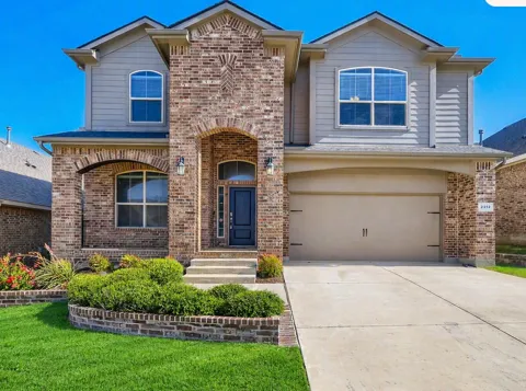 2312 Mockingbird Court