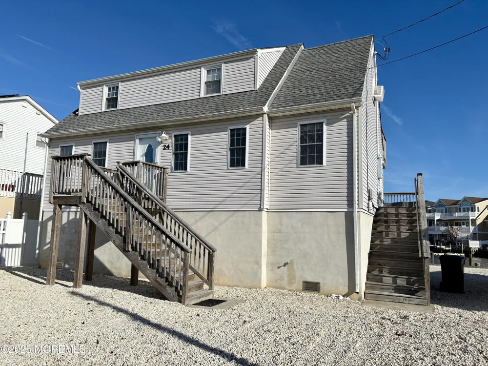 24 Richard Drive Beach Haven West, NJ 08050