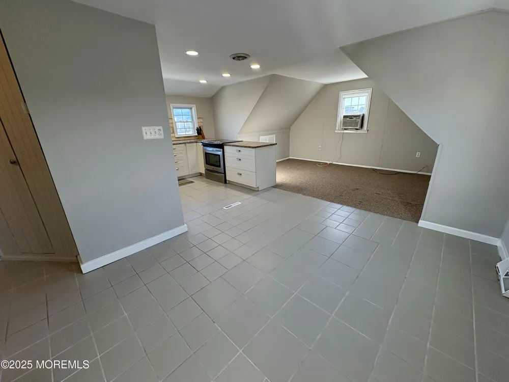 24 Richard Drive Beach Haven West, NJ 08050