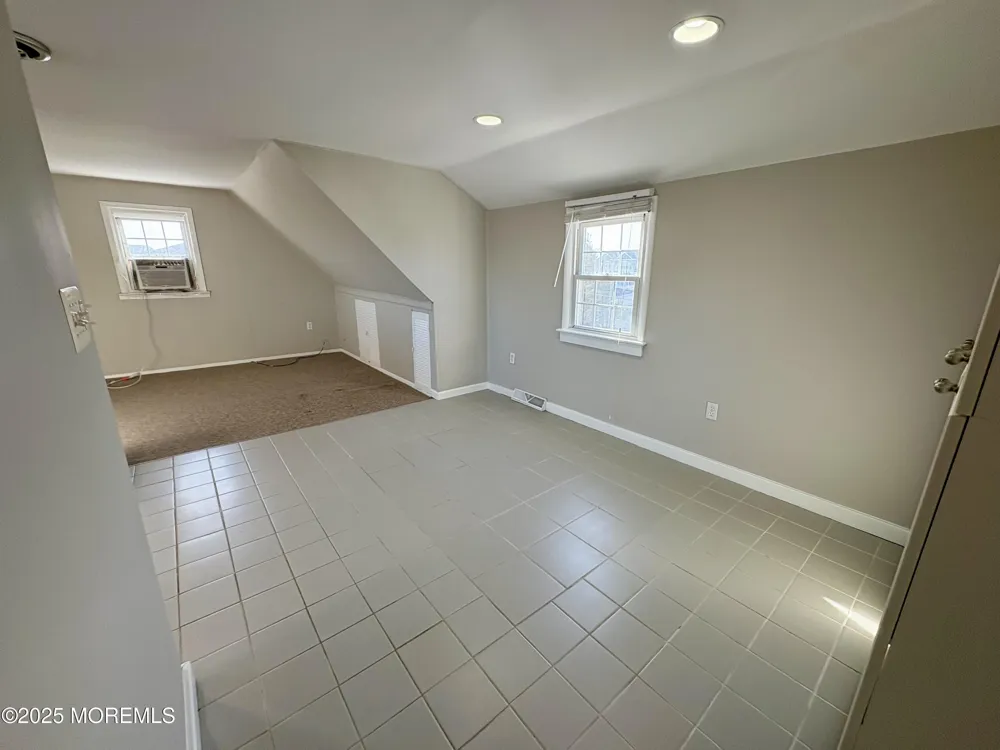 24 Richard Drive Beach Haven West, NJ 08050