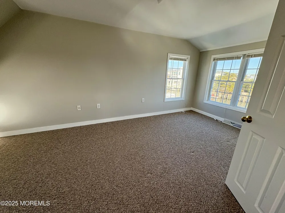 24 Richard Drive Beach Haven West, NJ 08050