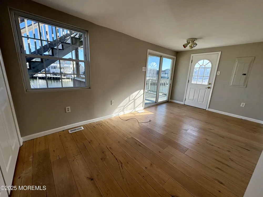24 Richard Drive Beach Haven West, NJ 08050