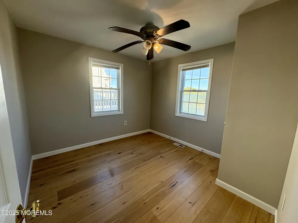 24 Richard Drive Beach Haven West, NJ 08050