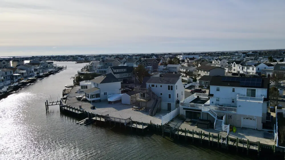 24 Richard Drive Beach Haven West, NJ 08050