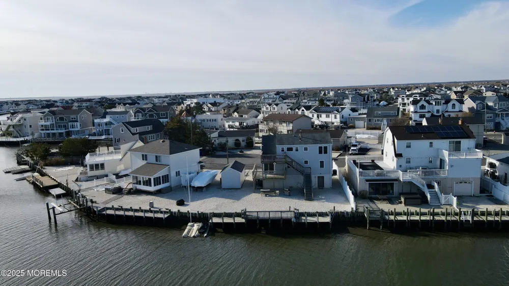 24 Richard Drive Beach Haven West, NJ 08050