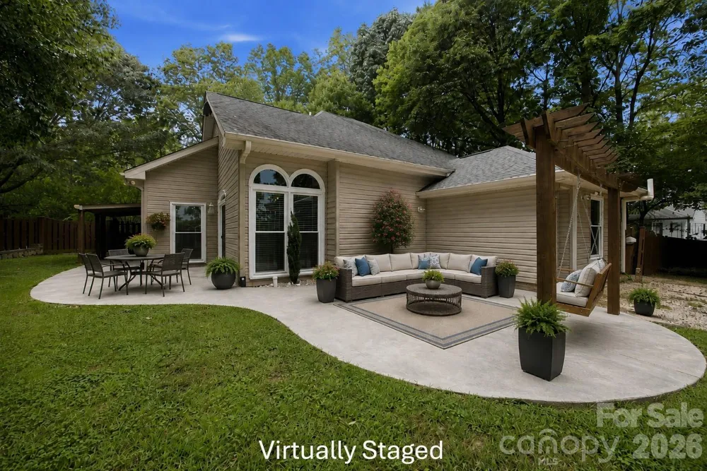 7134 Forest Hills Drive Denver, NC 28037