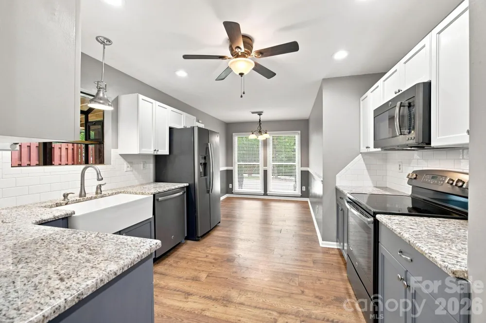 7134 Forest Hills Drive Denver, NC 28037