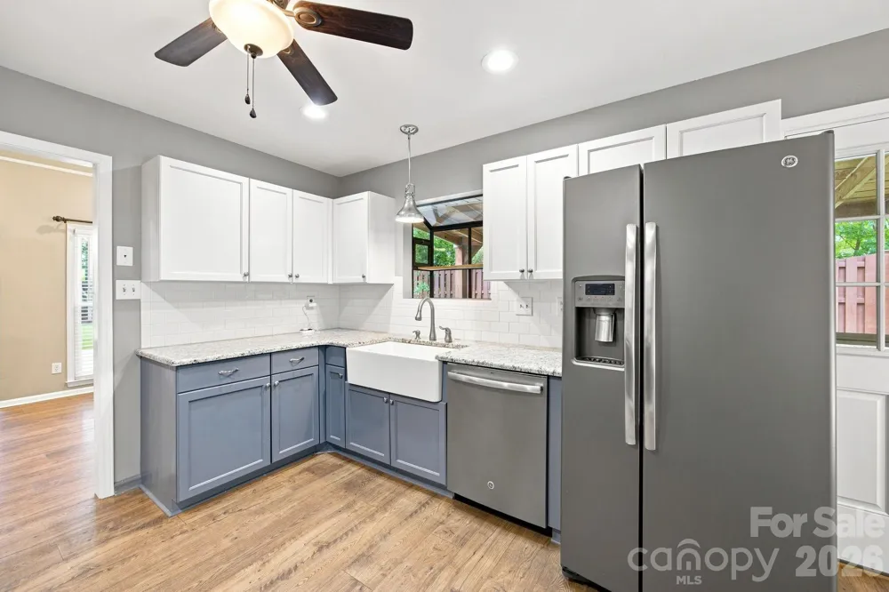 7134 Forest Hills Drive Denver, NC 28037