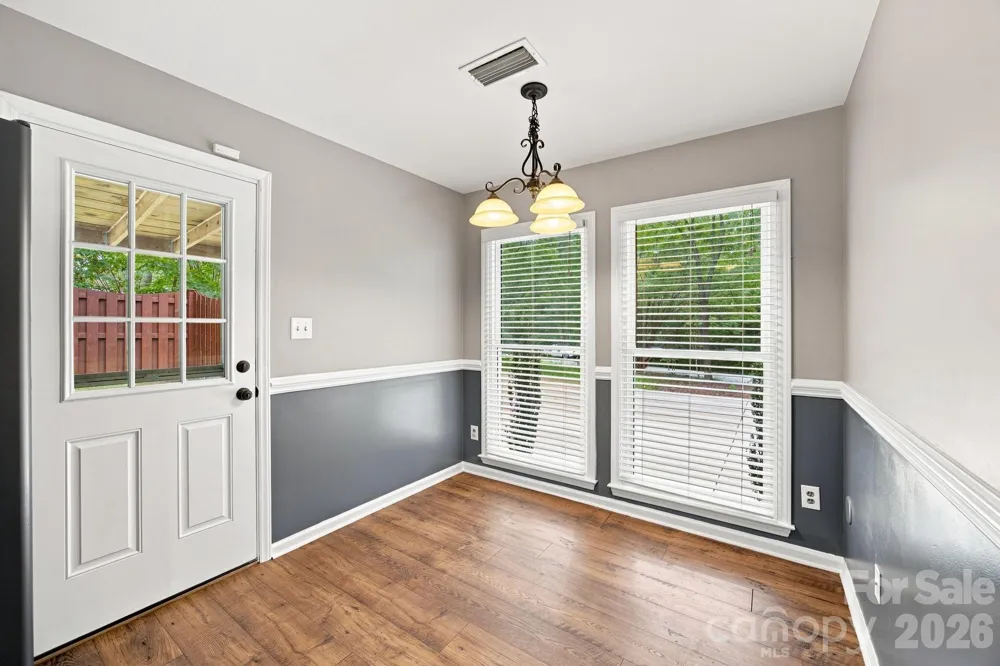 7134 Forest Hills Drive Denver, NC 28037