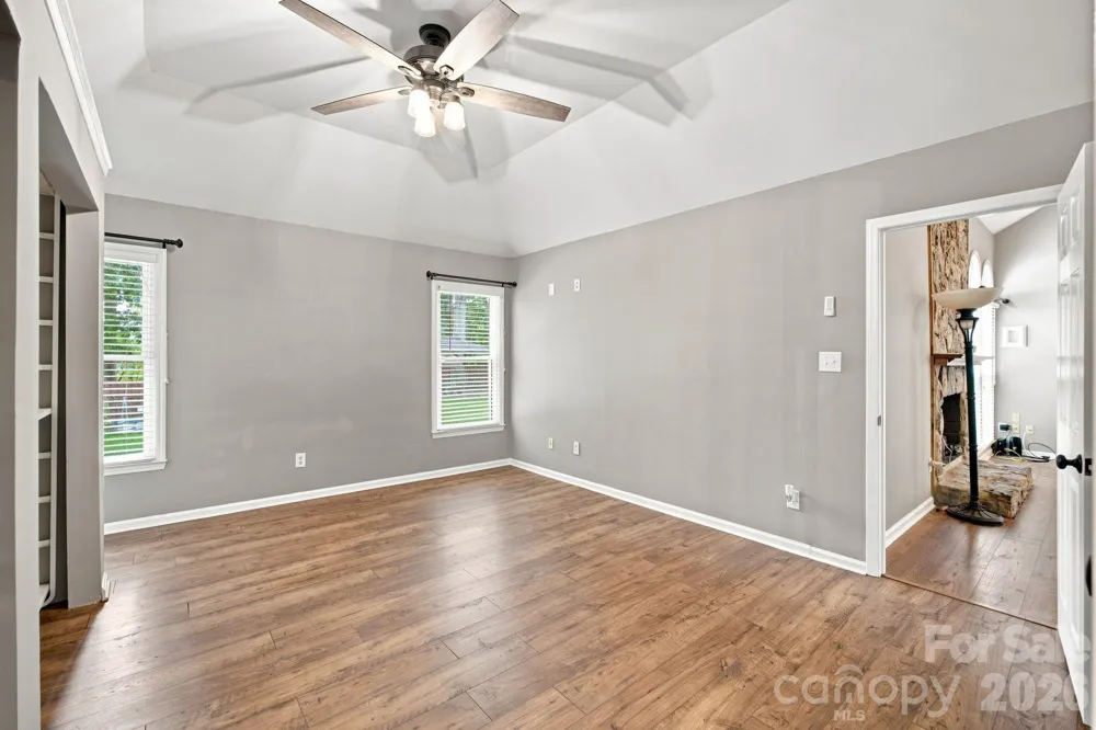7134 Forest Hills Drive Denver, NC 28037