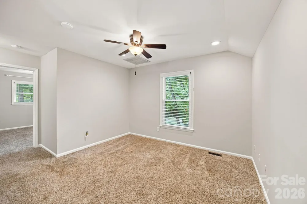 7134 Forest Hills Drive Denver, NC 28037