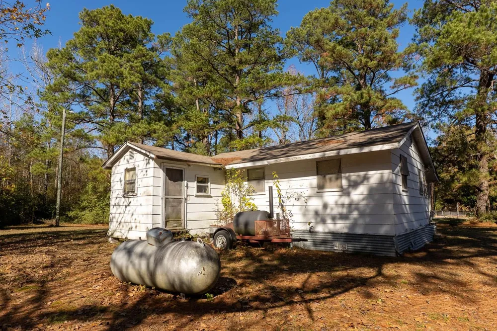 23684 Fm 227 E Kennard, TX 75847