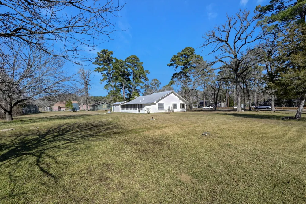 392 Timber Bay Drive Trinity, TX 75862