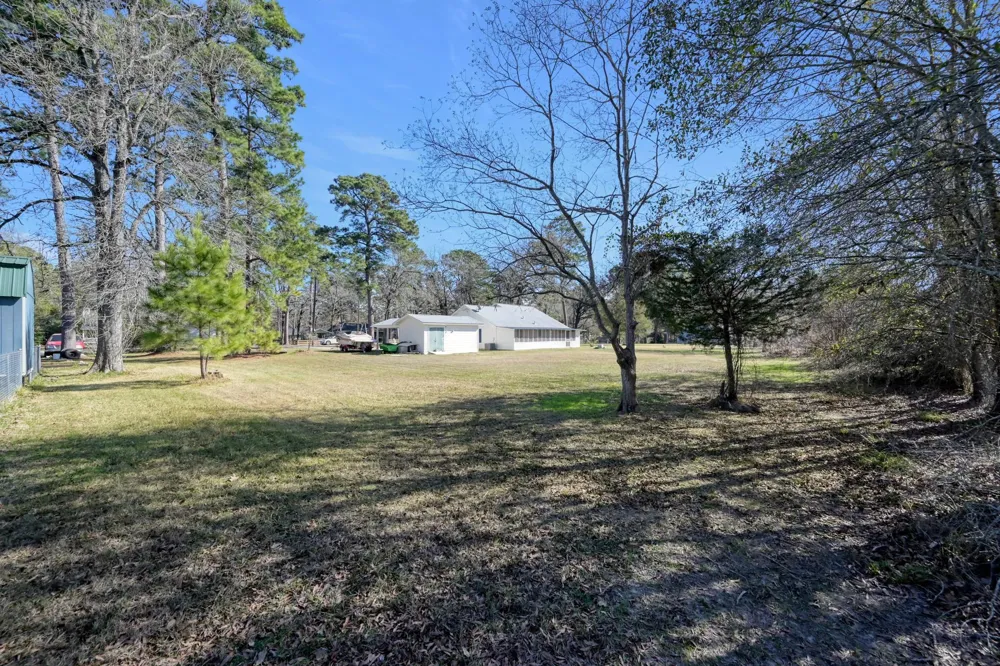 392 Timber Bay Drive Trinity, TX 75862