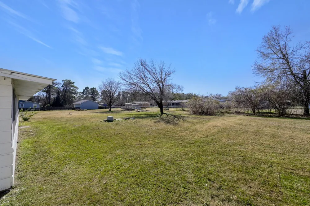 392 Timber Bay Drive Trinity, TX 75862