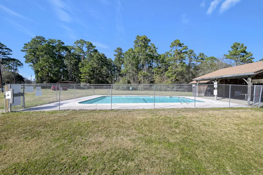 392 Timber Bay Drive Trinity, TX 75862